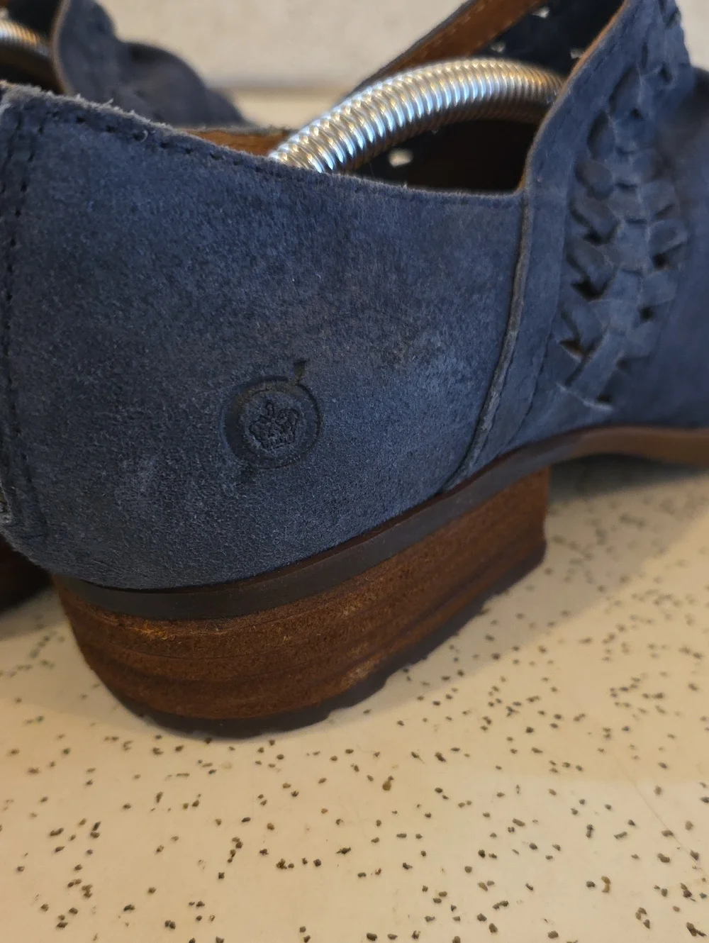 Born Women's Katharina Cristal Suede‎ Leather Low Booties Back Zip Blue 6